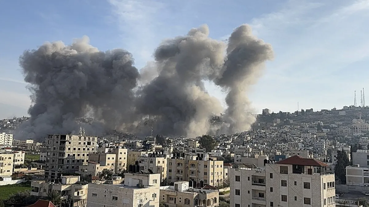 İsrail Cenin’de katliamı sürdürüyor: Çok sayıda bina yerle bir edildi